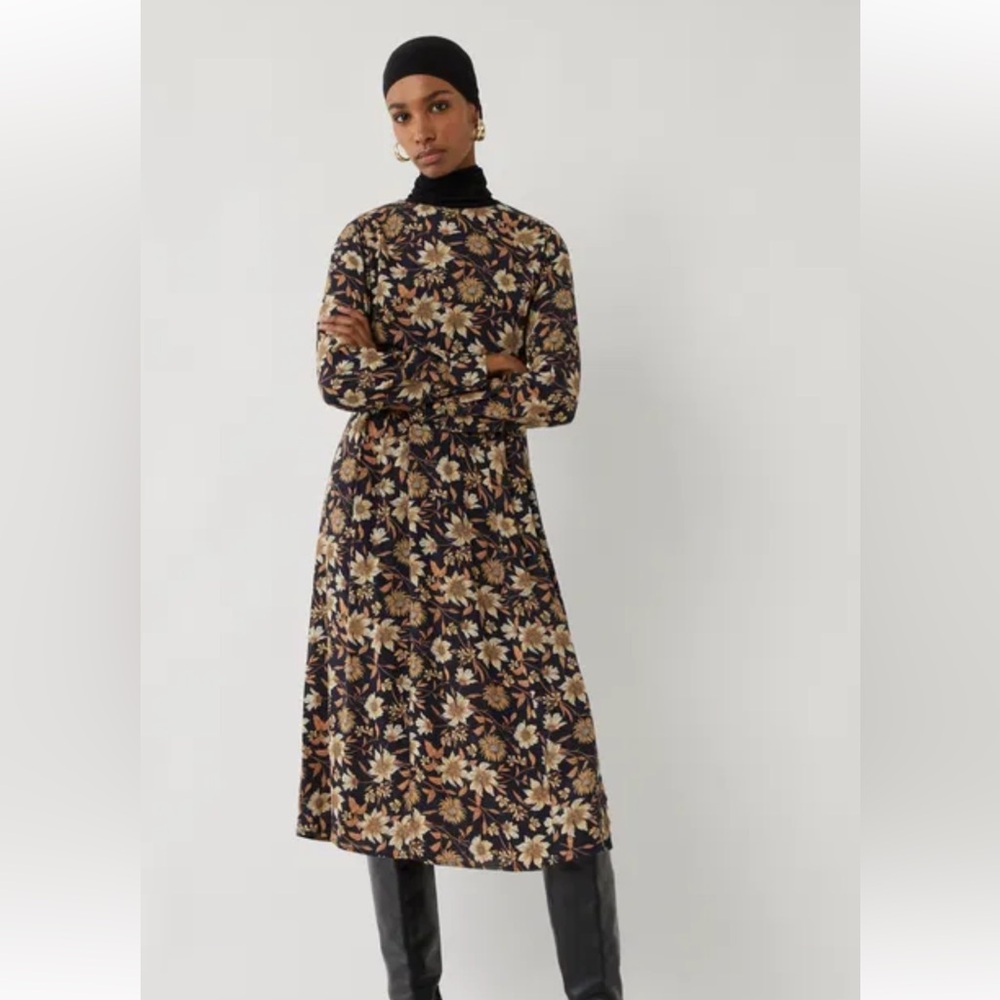 Warehouse Autum Daisy midi long Sleeve Dress - Picture 2 of 7